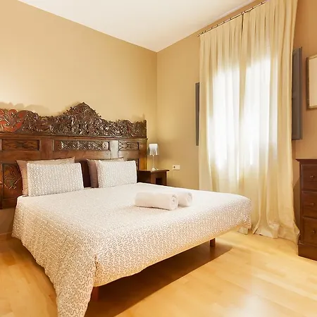Sleep And Stay- Ferreries 2c Gerona